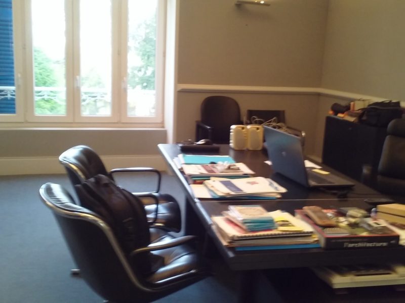 Location Bureau