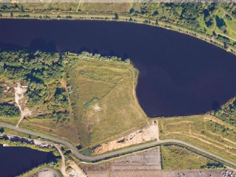 Terrain 87 000m² le long du canal, Blainville sur orne