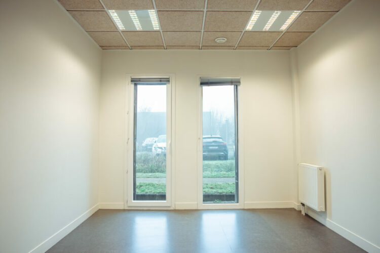 SAINT-ROMAIN DE COLBOSC – BUREAUX DE 16m2, 23m2 et 31m2