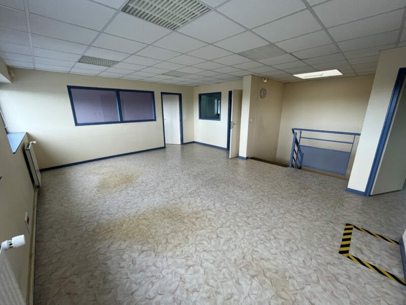 Location Bureau CARPIQUET