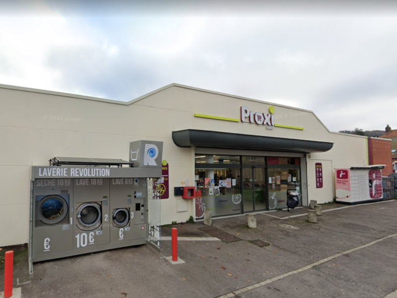 Vente Local commercial Grand-Couronne