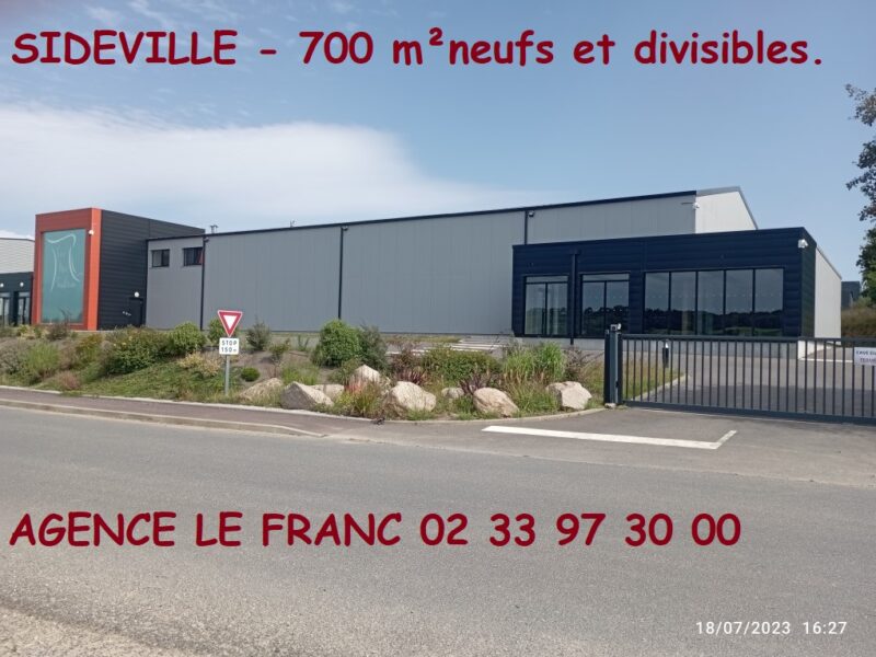 LOCAL de 700 m² environ, divisible.