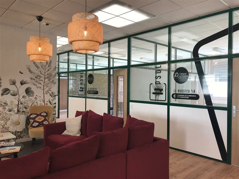Location Bureau VERNON – Jeunes entreprises / Prestations comprises