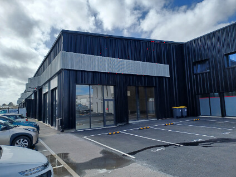 CAEN OUEST – A VENDRE – LOCAUX D’ACTIVITES – à partir de 435M²
