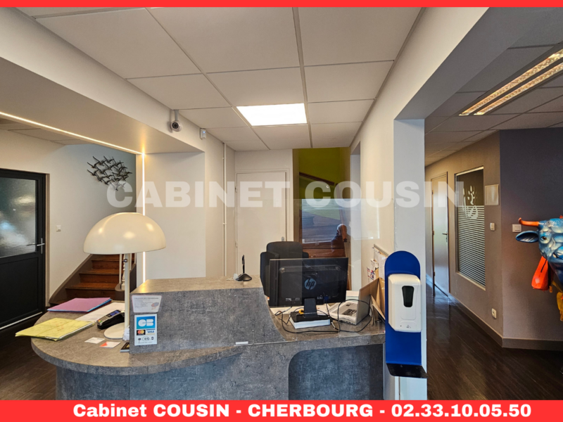 BUREAUX à LOUER rue principale EQUEURDREVILLE