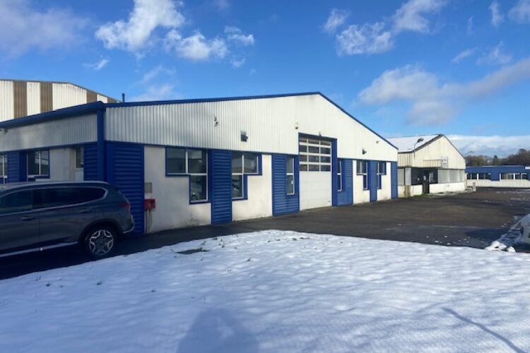 Location Bâtiment agro-alimentaire ISNEAUVILLE