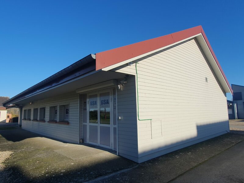 Local d’activité de 210 m2 à louer