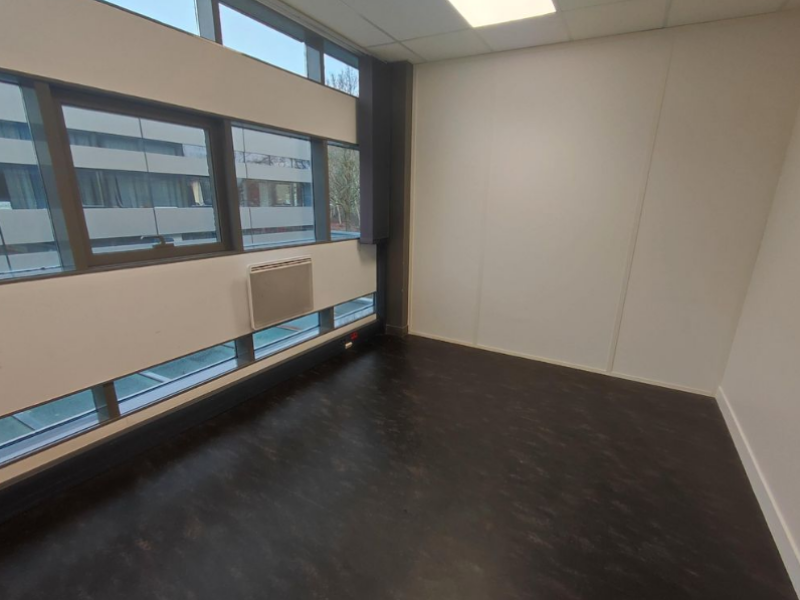 Bureau 31 m2 Saint Etienne du Rouvray