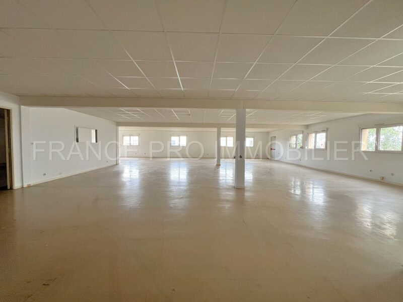 Vente Bureaux/Pépinière/Hôtel d’Entreprises 735 M² CHERBOURG EN COTENTIN