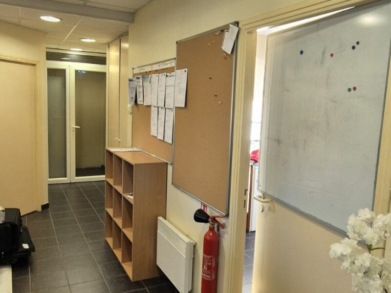 Location local d&rsquo;activités/bureaux à St Martin de l&rsquo;If