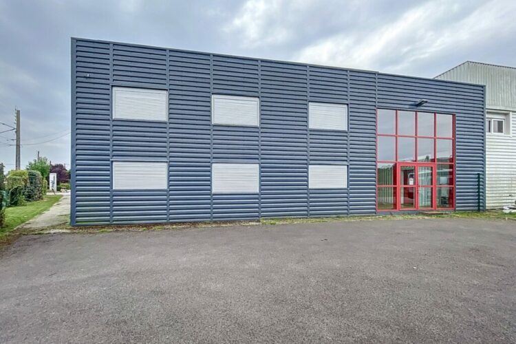 Local d&rsquo;activité / Entrepôt 1 540 m²